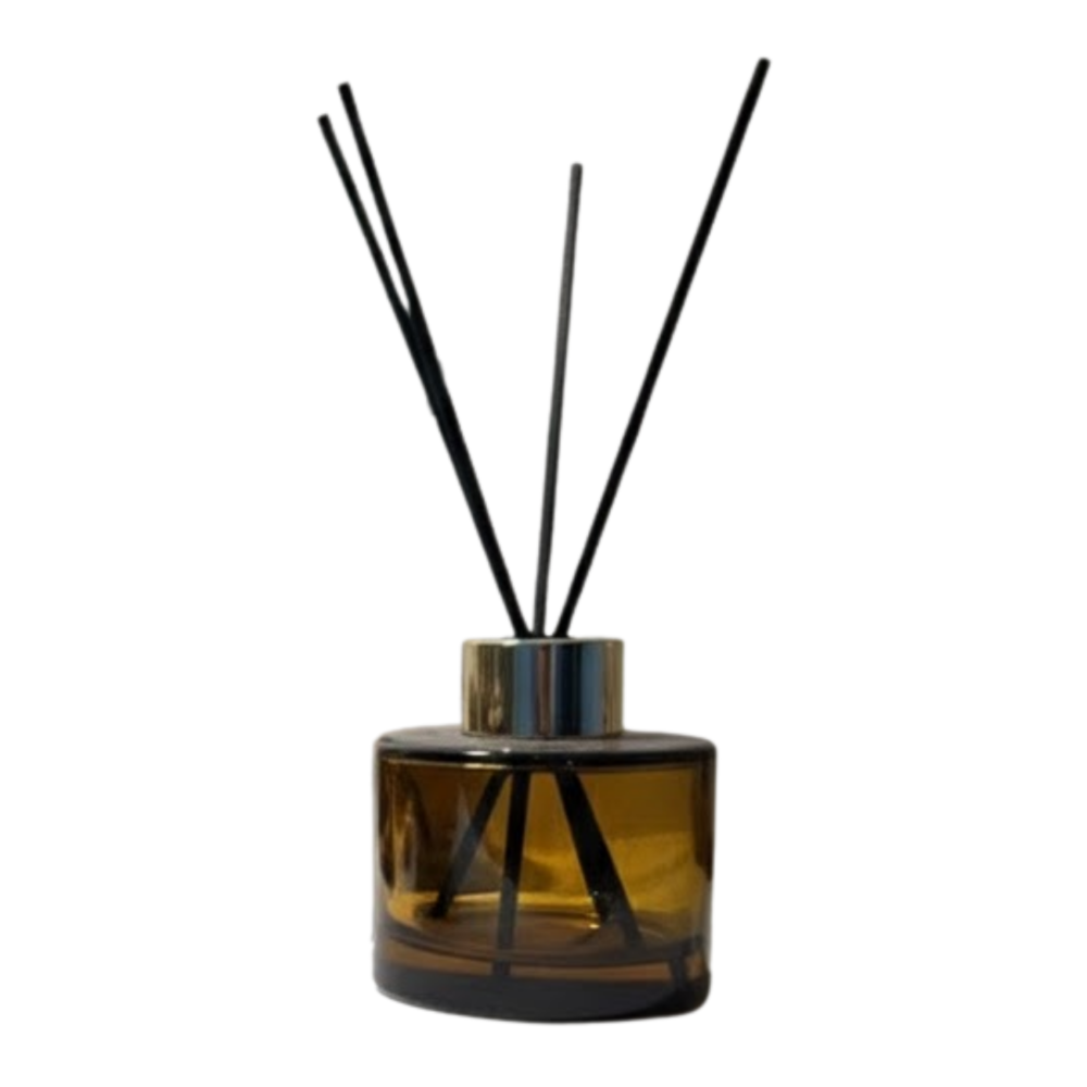 Luxury Amber Glass Reed Diffuser Bottle with Elegant Gold Cap and Black Fiber Sticks