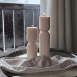 Hourglass mold