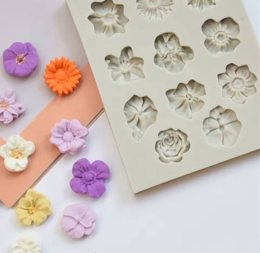 MOL-0962 Template of 11 decorative flowers - Image 1